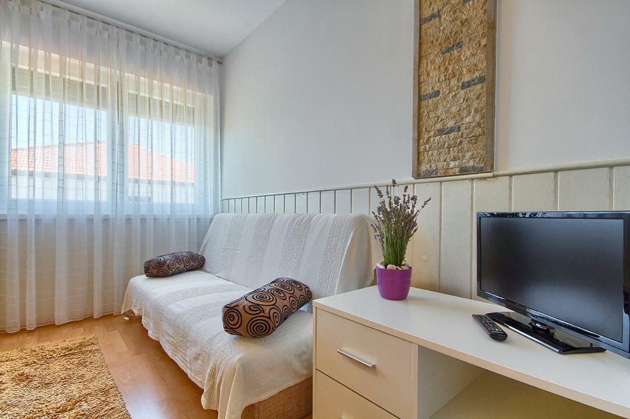 Apartment Cinzia Pula Dış mekan fotoğraf